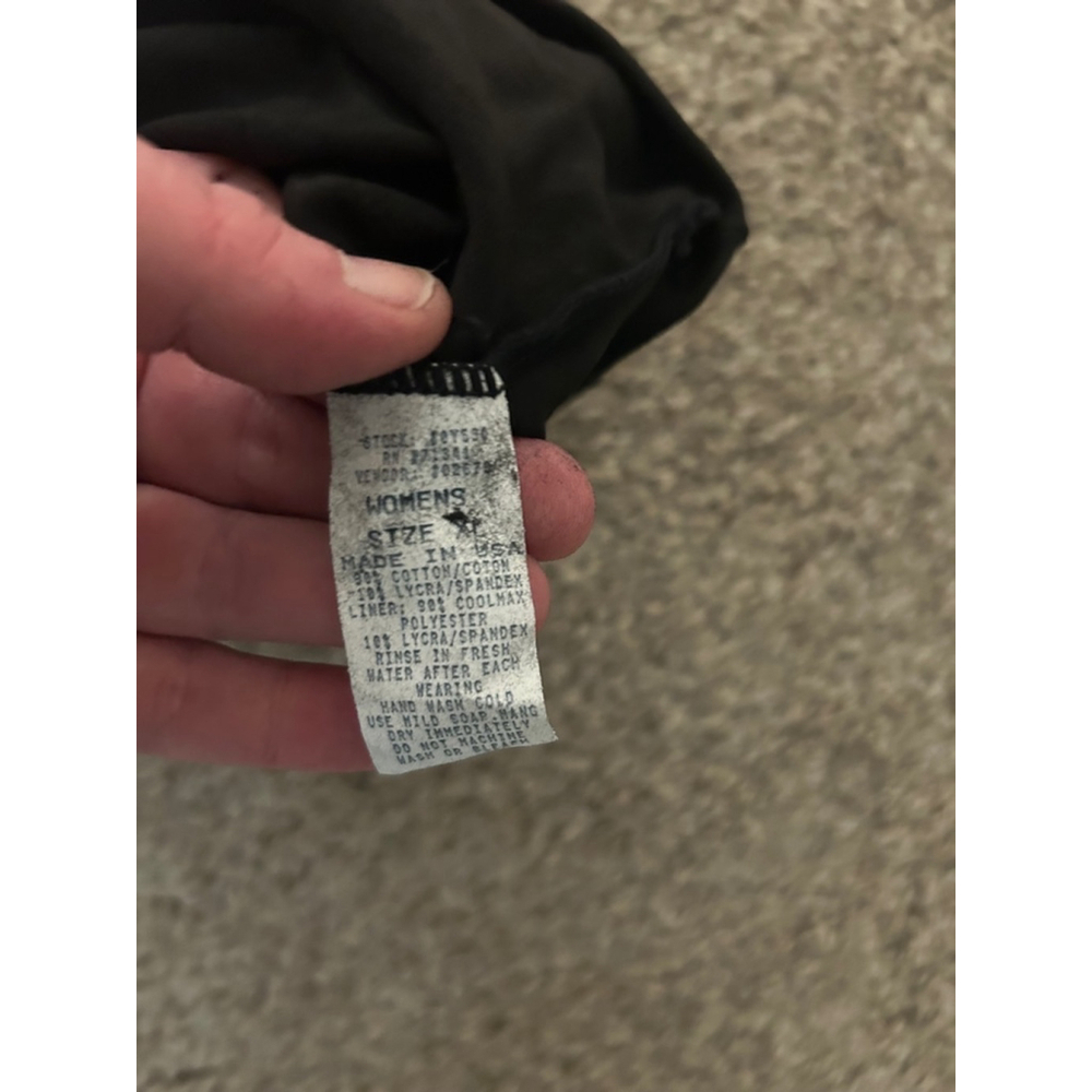 Women's L.L.Bean Tank Top XL Black Gray CoolMax Lycra
#055 - Picture 6 of 6
